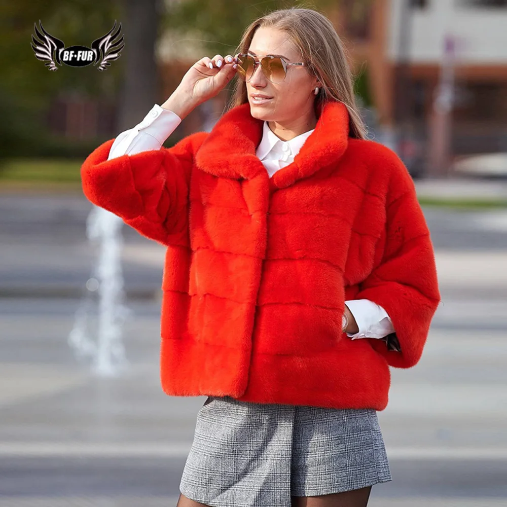 

BFFUR 2021 New Short Genuine Mink Fur Jackets Stand Collar Red Color High Quality Woman Luxury Mink Fur Coats Winter Overcoats