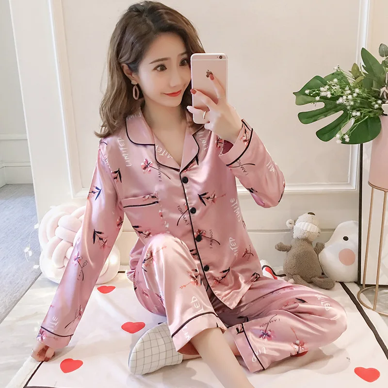 

Summer Pajamas getting Sexy Long - Sleeved Han Edition Paragraphs in The Spring And Autumn Thin Ice Silk Silk Leisurewear Suit