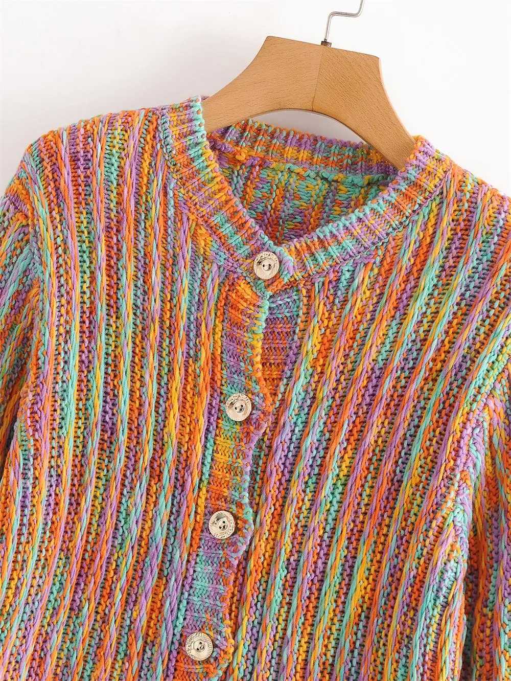 

2020 new spring and autumn long-sleeved thin loose-fitting rainbow striped color-block knitted cardigan top