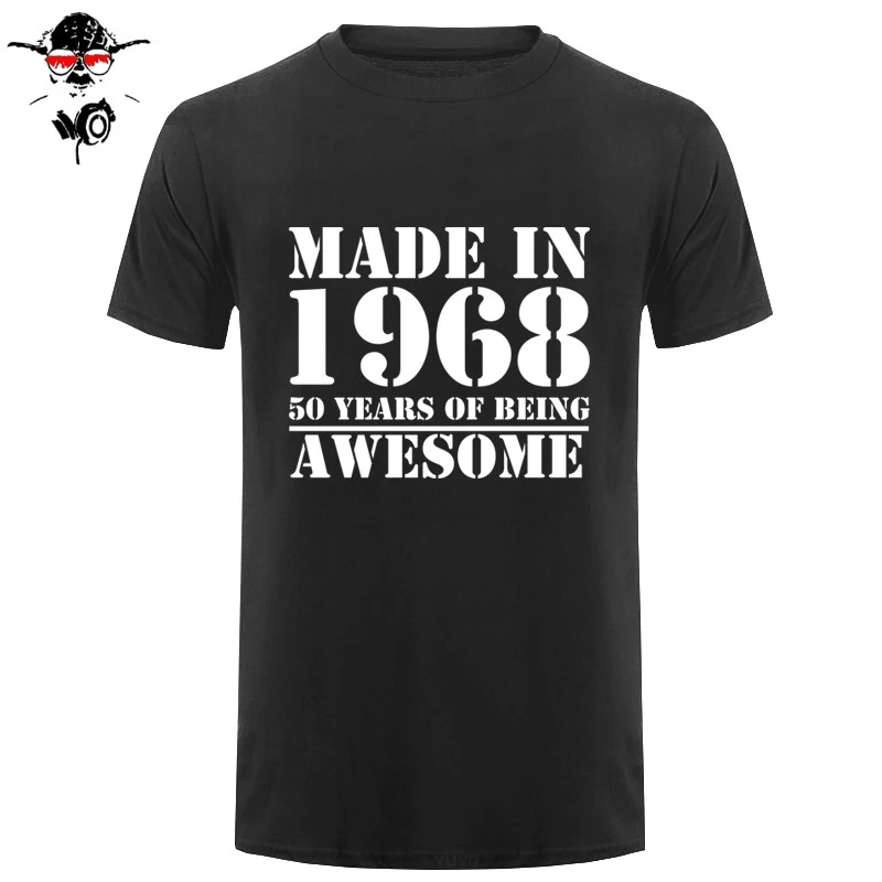 Мужская футболка с короткими рукавами круглым вырезом и принтом 50 лет