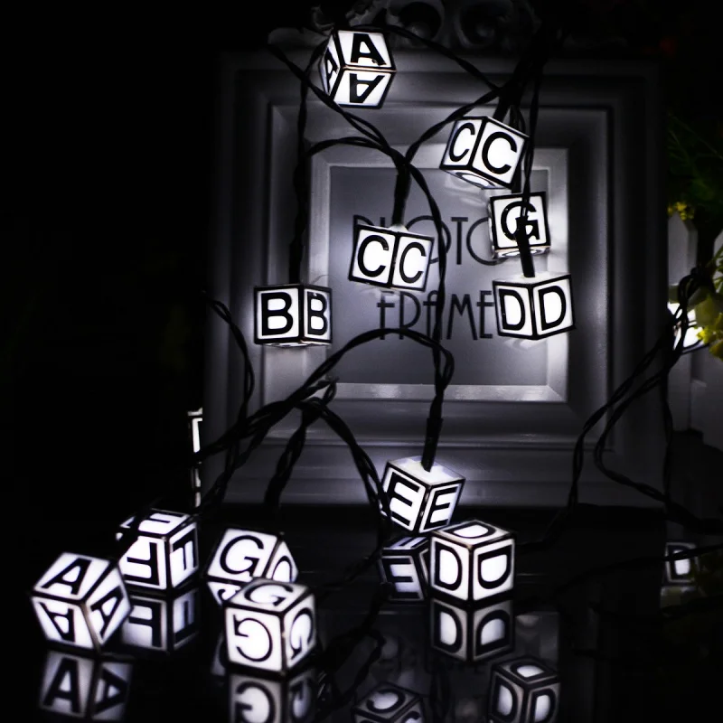 Бытовые солнечные световые гирлянды 30 светодиодный с буквенным принтом открытый