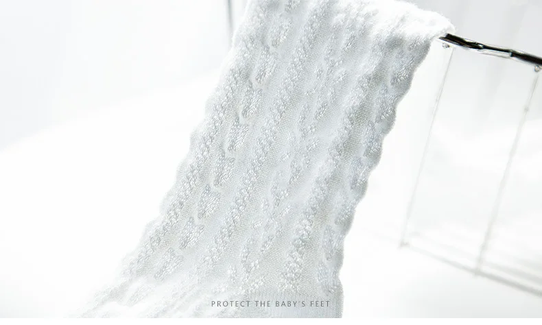 Одежда для маленьких девочек Сезон Четыре года длинные хлопковые сетчатые чулки