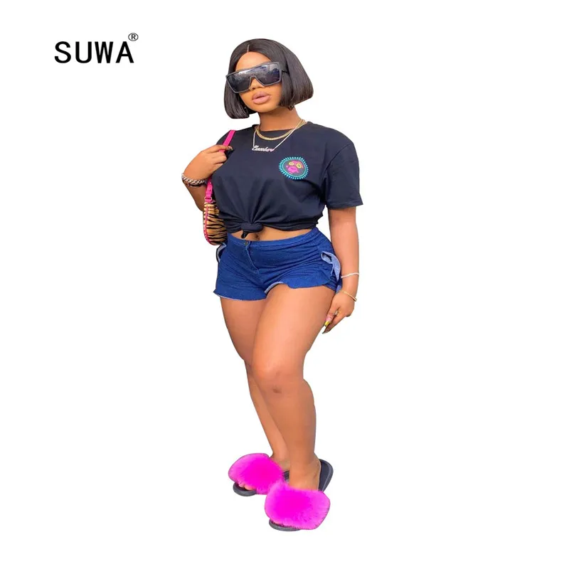 

Vintage Denim Blue Women Jeans Classic Streetwear Women Mid-waist Button Fly Shorts Lady Casual Ruffles Hem Hot Pants