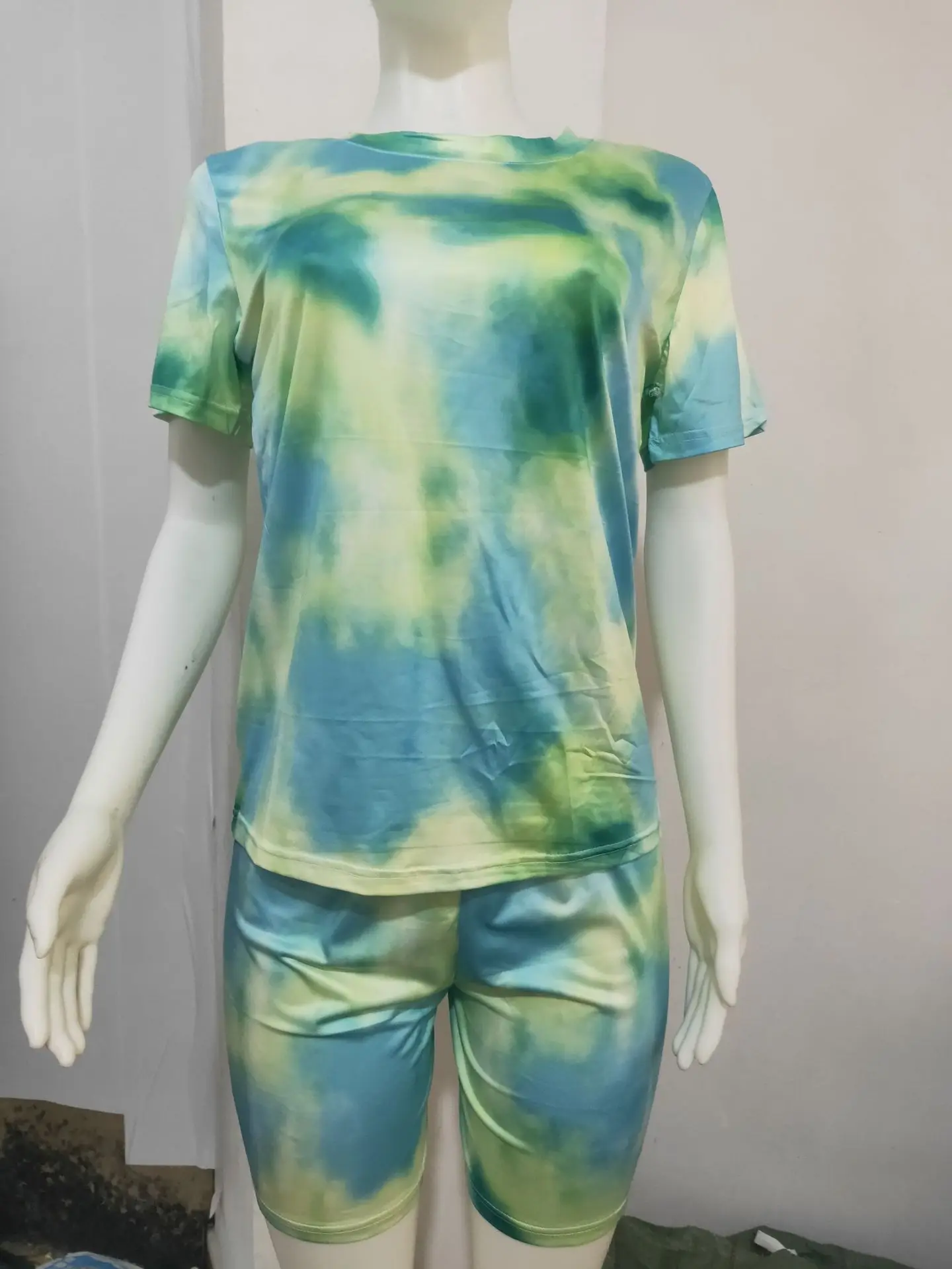 

Fashion European and American women's color two-piece suit sexy casual short-sleeved two-piece suit