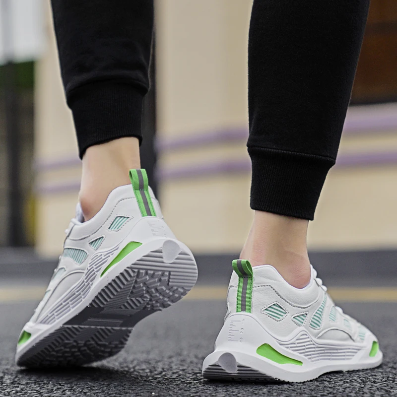 

PUPUDA Men Casual Shoes Mesh Breathable Sport Sneakers Outdoor Running Shoes Men Fashion Men Sneakers Comfy Sneakers Male 2020