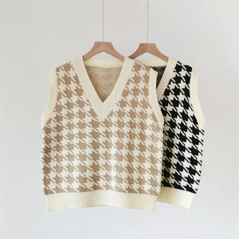 

2022 New Pattern Print V Neck Preppy Old School French Vibe V Neck Knitted Vest Women Sweater Pullover Pull Femme Jersey Mujer