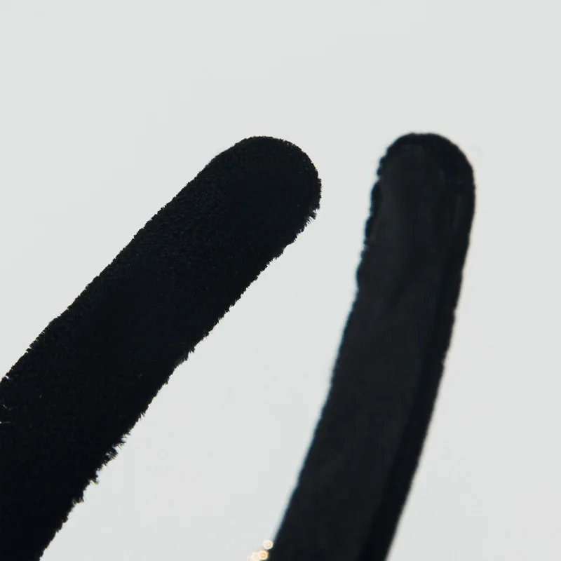 Обруч для волос Женский бархатный с жемчугом со звездой сердцем и кристаллами |