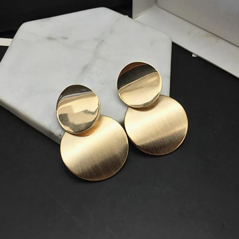 

FDLK Modern Women Earrings Fashion Metal Round Geometric Stud Earrings For Women Accessories Jewelry Pendant Earrings Gift