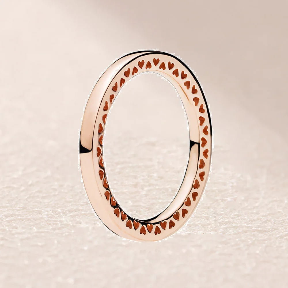 

186237 ROSE CLASSIC HEARTS OF RING