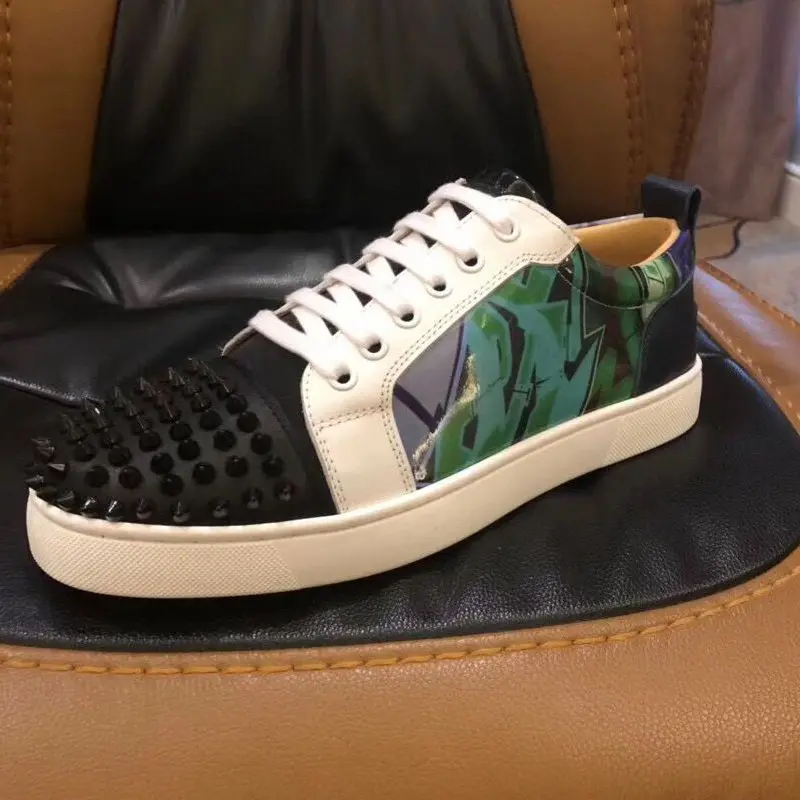 Luxury Designer Shoes Spiked Red Bottom Shoes for Men Dress Shoes Rivets Casual Flats Sneakers Birthday Present High Quality Vip