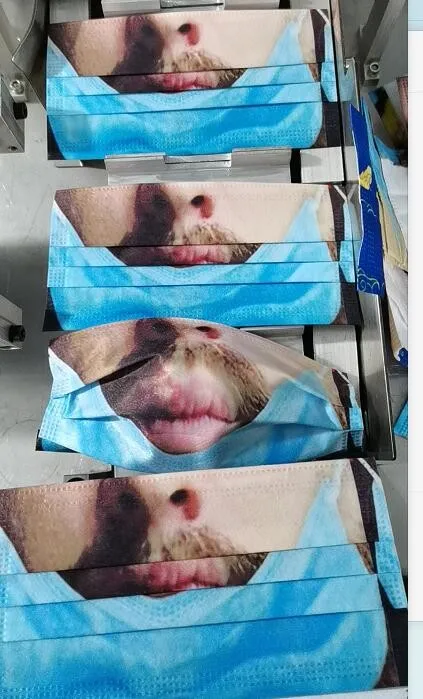 

100pcs Disposable Funny 3d Mouth Mask Non-woven 3-layer Filter Face Mask facial expression Printed Adult Mouth Masks