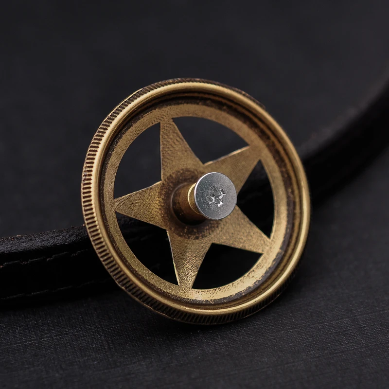 

10 stks Antiek Messing Westerse Gegraveerde Texas Ranger Ster Leathercraft Hatband Conchos 1-1/2 "Schroef Terug