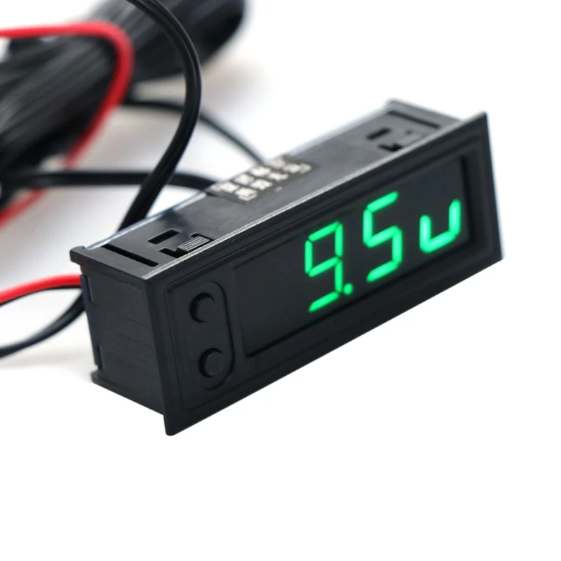 

DIY Multifunction Clock Car Temperature Battery Voltage Monitor Voltmeter DC 12V 77UD