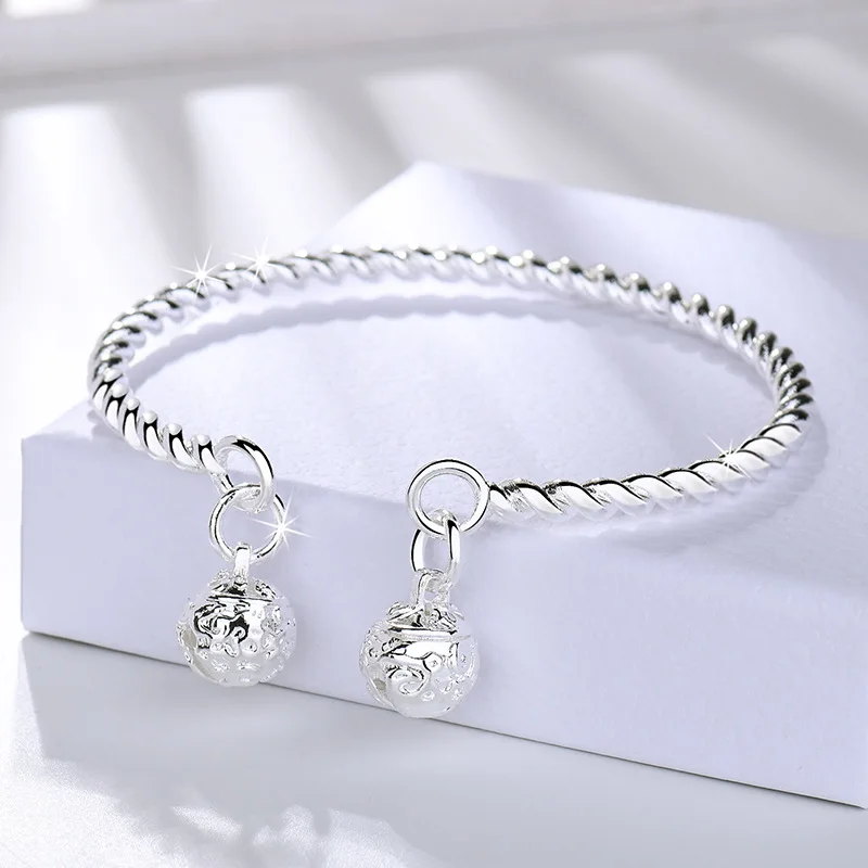 

Twisted line fashion Jewelry Retro Double Palace Bell Bracelet Female Step By Step Valentine's Day Party Gift Bracelet
