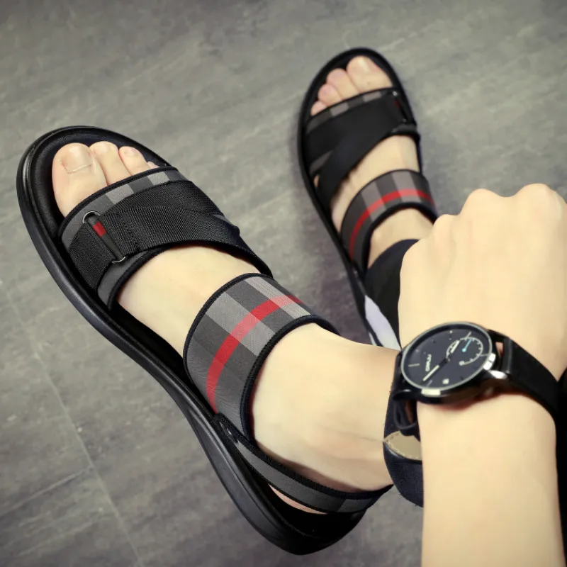 

Zou sandals for men 2020 trending summer outdoor leisure non-slip beach luxury sandal high quality soft sole dual-purpose sandal