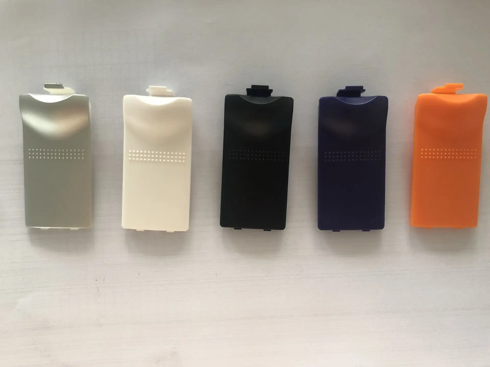 100 шт./партия Пластиковая Крышка батарейного отсека для беспроводного игрового