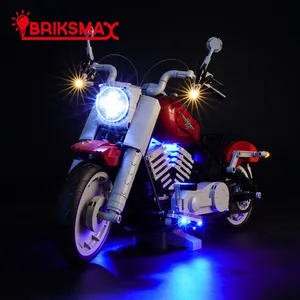 Комплект светодиодного освещения BriksMax на 10269 год (модель не входит в комплект)