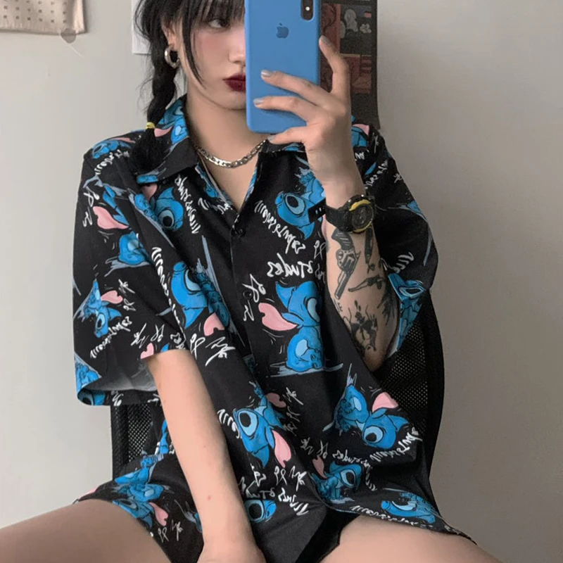 Женская рубашка с коротким рукавом черная свободная универсальная винтажным