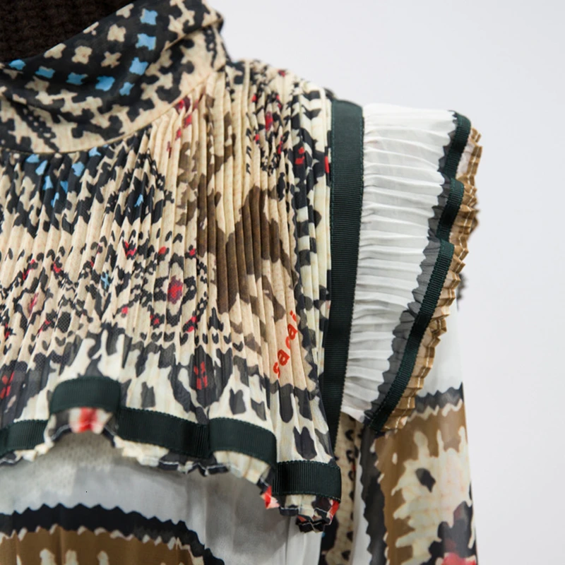 Женский Асимметричный свитер TWOTWINSTYLE асимметричный с длинным рукавом высокой