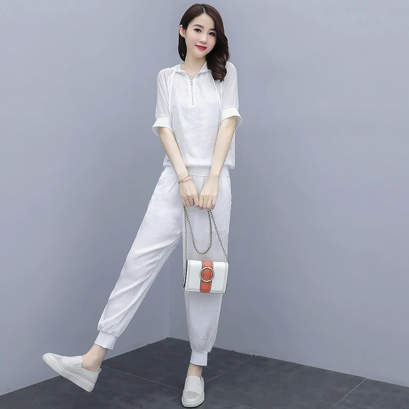 Комплекты для женщин Лето 2020 Новый Модный повседневный комплект из двух