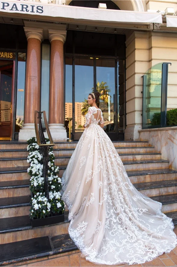 Сексуальное свадебное платье с длинным рукавом принцесса 2019 пуговицами сзади со