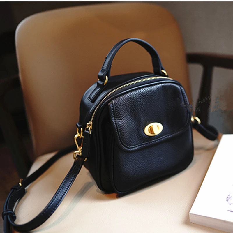 

Leather Womens Backpack Female Shoulder Messenger Small Square Bag Solid Color Girl Travel Off-white Handbag Crossbody Sac