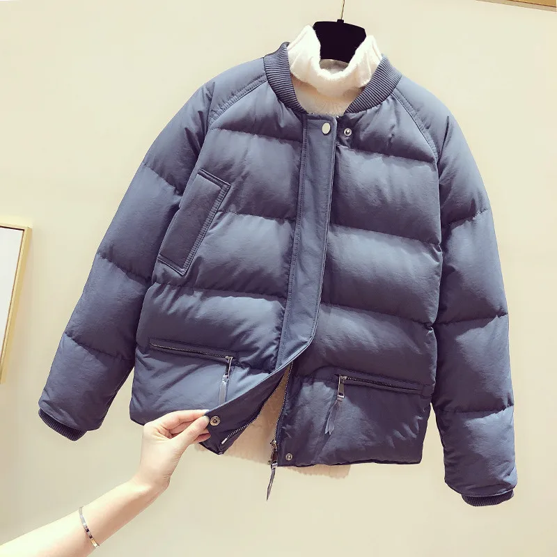 Женская утепленная парка с воротником стойкой короткая стеганая куртка в