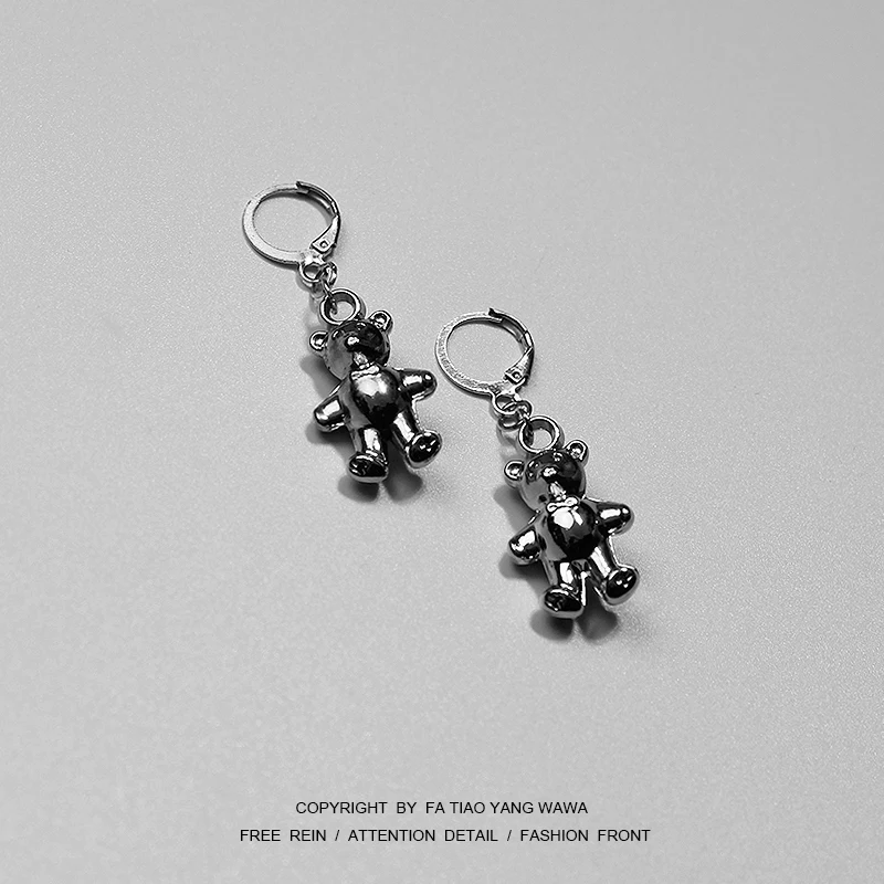 

Cute bear retro make old exaggerated long mini Bear silver stud earrings