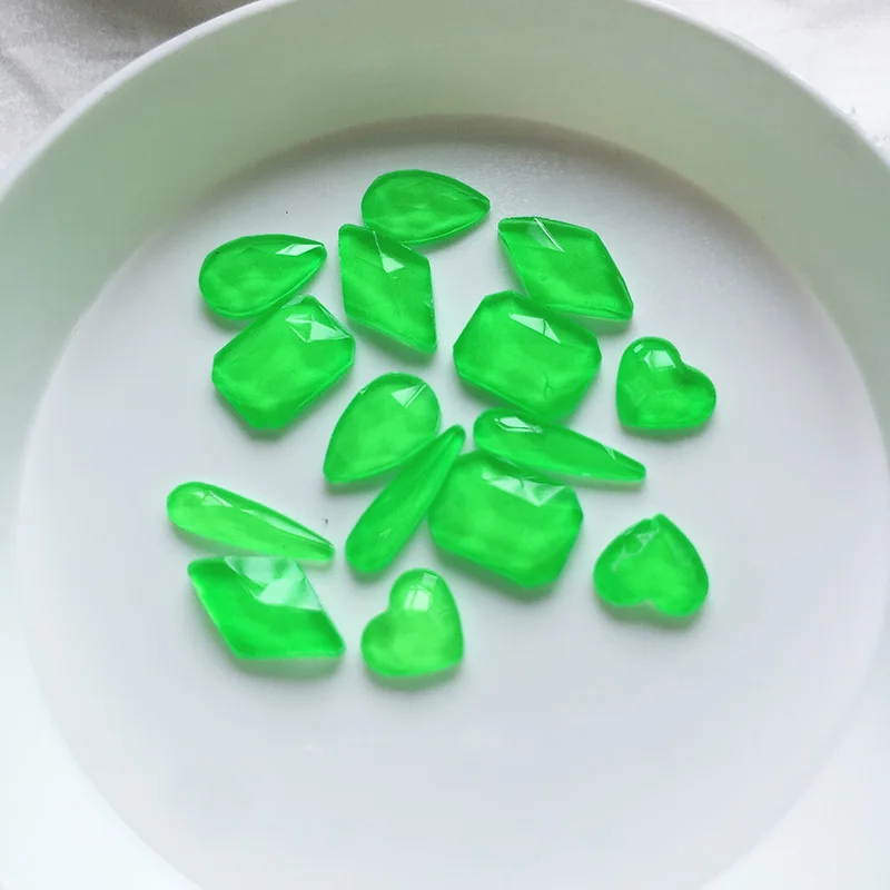 Green Mix Shape Флуоресцентный мокко Стразы для ногтей со стразами для дизайн ногтей стекло разные формы ювелирные изделия с бриллиантами декоративный камень для ногтей украшения для маникюра 30 шт./лот - Цвет: Green Mix Shape