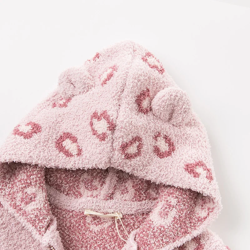 DBW11660 dave bella autumn winter baby girls cute love hooded sweater coat children tops fashion infant toddler outerwear | Детская