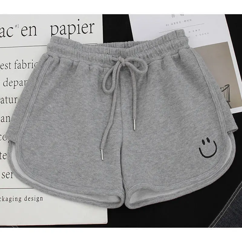

2021 Shorts Summer Wear Children's Summer Clothing Children Outerwear Thin Korean Style Hot Pants Parent-Child Wear Smiley Pants