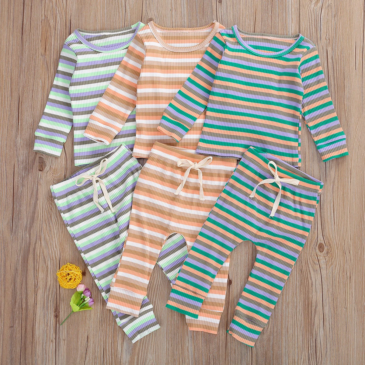 

Детский осенний костюм унисекс в полоску с круглым вырезом и длинными рукавами; Хлопковая футболка и брюки; Комплект из 2 предметов