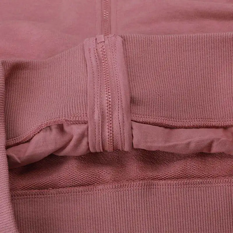 

Sportswear & Accessories