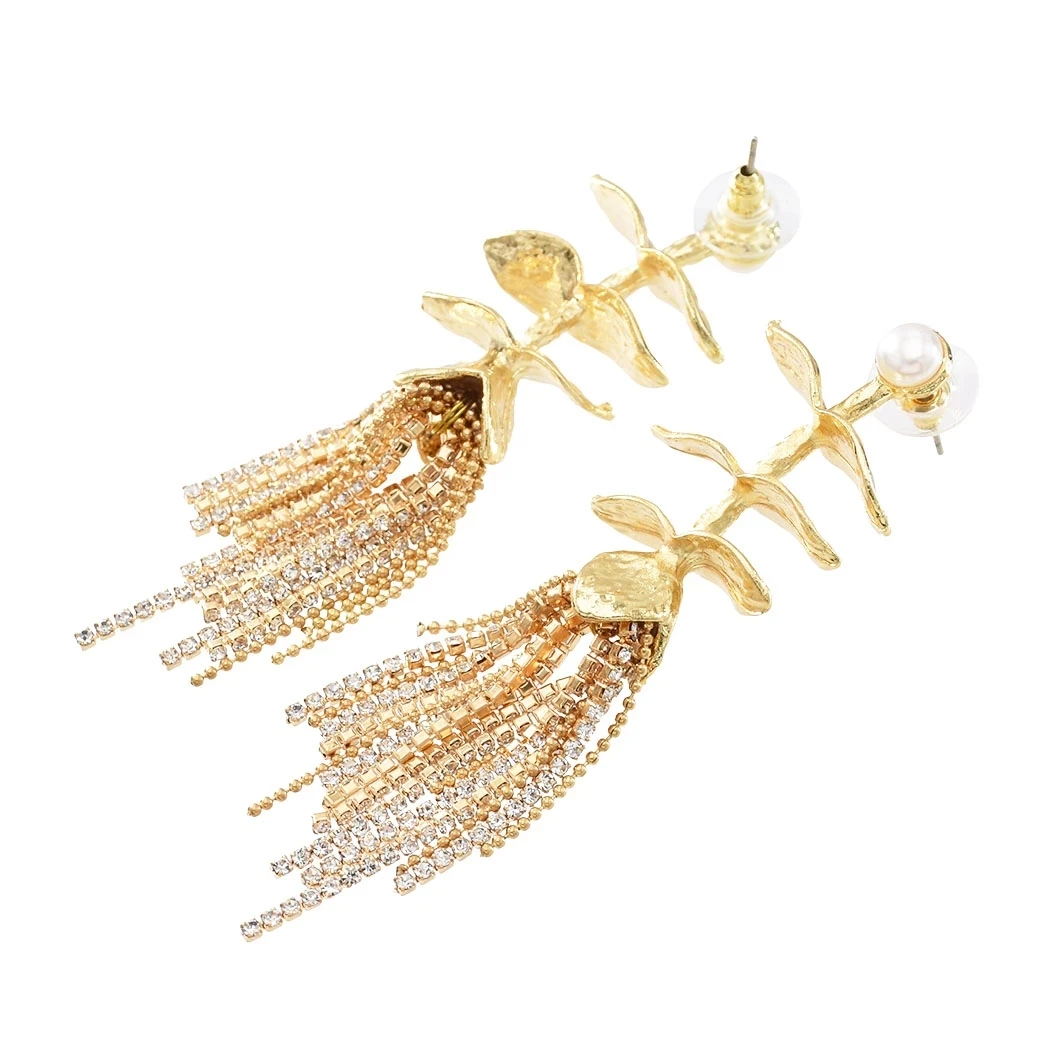 

New Simple Metal Leaf Inlaid Pearl Earrings European and American Trendy Flower Long Tassel Earrings Jewelry For Women Gift