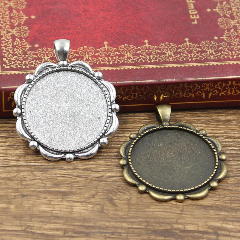 

Круглая стеклянная основа для кабошона размером 30 мм, 2 шт.