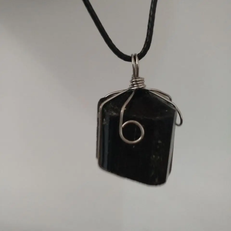 Натуральный драгоценный камень Aphrizite Schorl необработанные камни ожерелья из