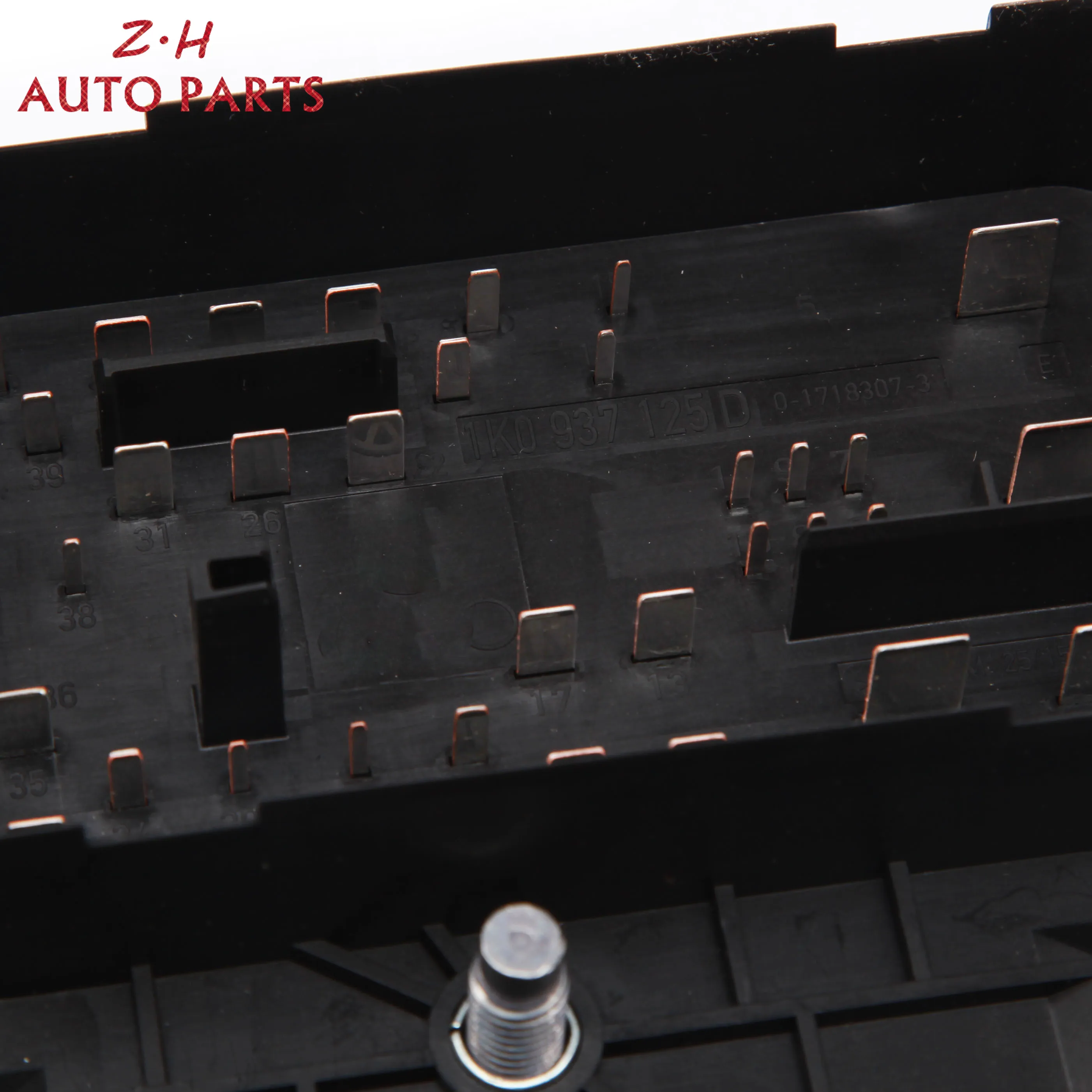 Реле центральной печатной платы коробка предохранителей для VW Jetta Golf MK5 Tiguan Eos AUDI A3