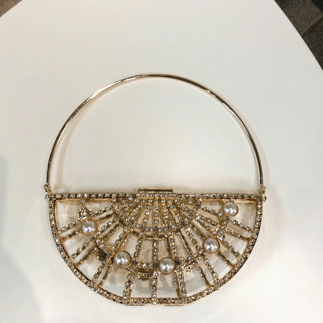 Лето 2019 новинка Корейская ажурная сумка с жемчужинами стразы полукруглая