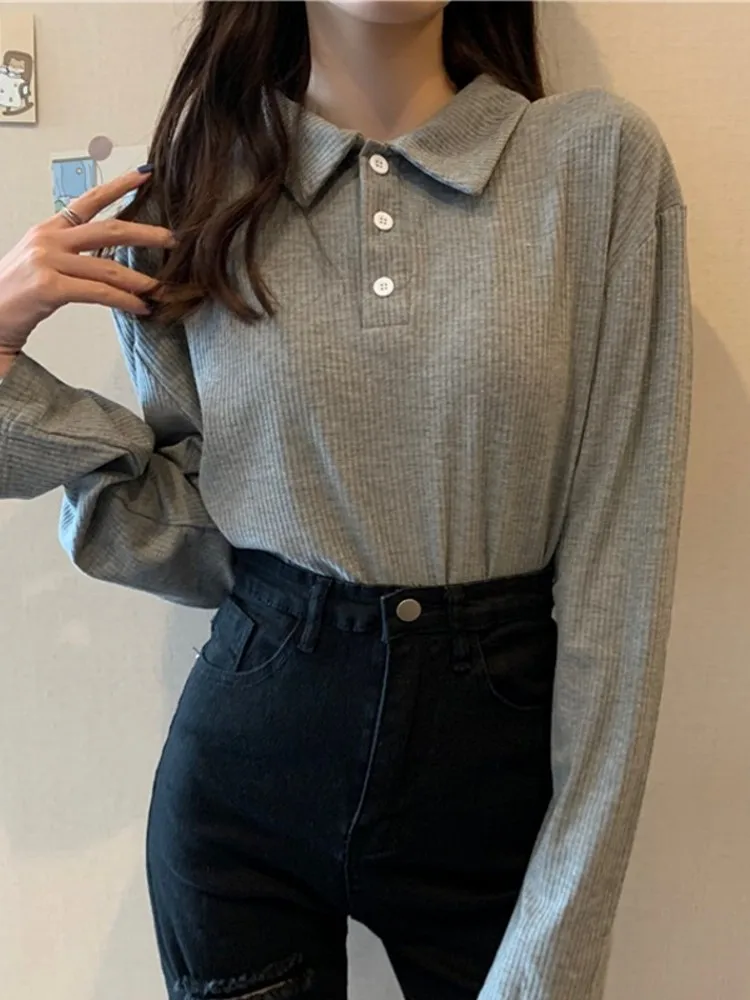 

2021Solid Knitted Pullovers Women Spring Autumn Vintage Lapel Single-breasted Short Slim Sweater Tops Female Basic Knitwear