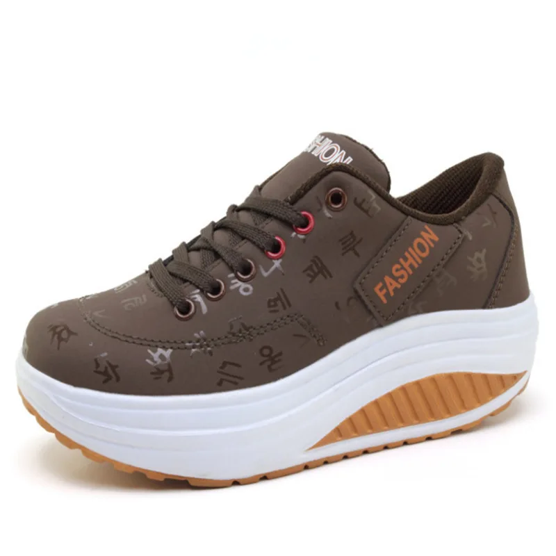 

Thick Soled Shoes, Breathable Sports and Leisure Shoes, Large Women's Shoes