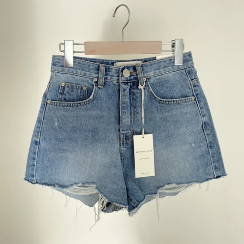 

Korean Version of The Summer of 2021 New Denim Shorts, Raw Edges Are Thin, All-match Straight Wide-leg Pants Women's Hot Pants