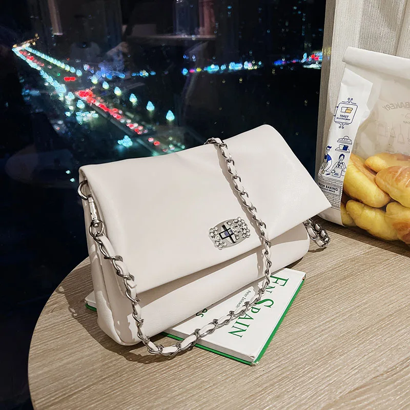 

Складная дизайнерская женская сумка, качественные Наплечные Сумки из искусственной кожи 2022, зимняя сумка через плечо с популярными цепочка...