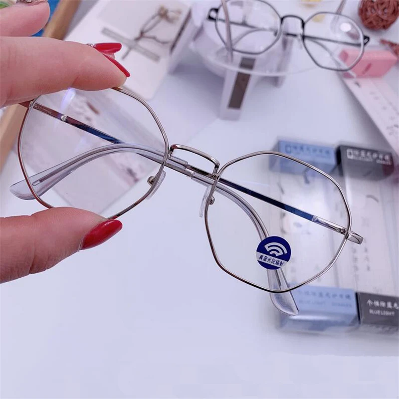 

Men Vintage Anti Blue light Glasses Frame With Degree Round Women Myopia Lens Nearsighted Glasses 0 -1.0 -1.5 -2.0 To -6.0