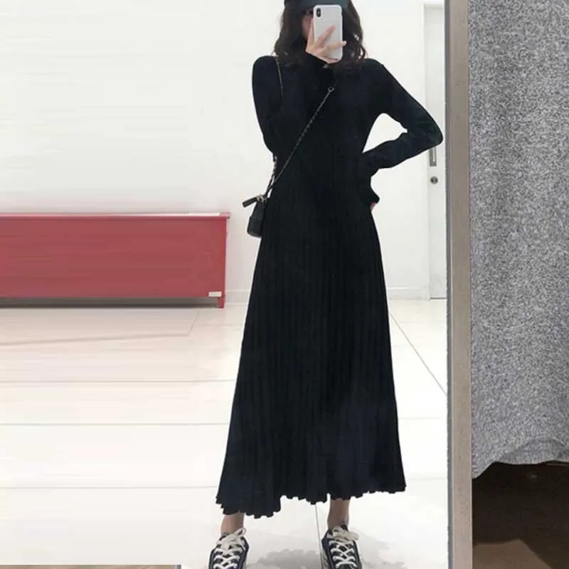 

One-Piece Woman Long Dress Korean Elegant Pleated Knitted Sweater Dresses Winter 2020 New Lady Long Sleeve Knitt Dress Vestidos