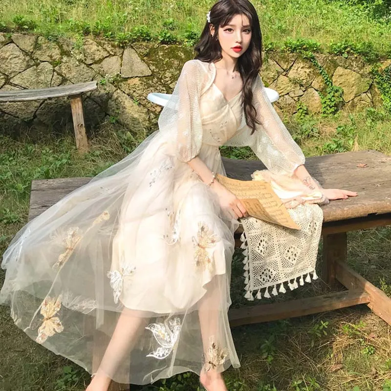 

2021 Summer Korean Retro Embroidery Women Dress Elegant Floral Suspenders Chic Sweet Tulle Romantic Mesh Dresses Vestidos Femme