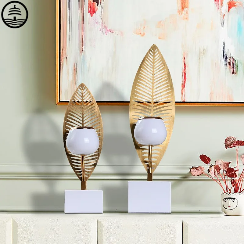 Подсвечник Железный в стиле ретро подсвечник виде листьев растений