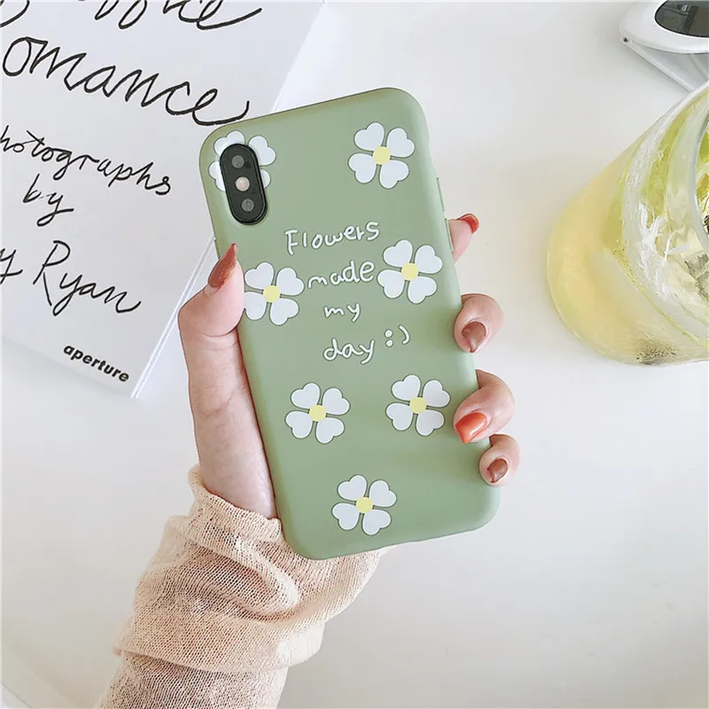 Чехол для телефона с изображением зеленого маття и четырехлистного клевера