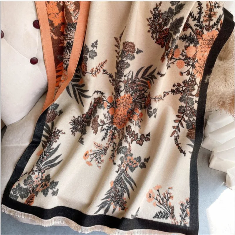 Женский зимний шарф из пашмины