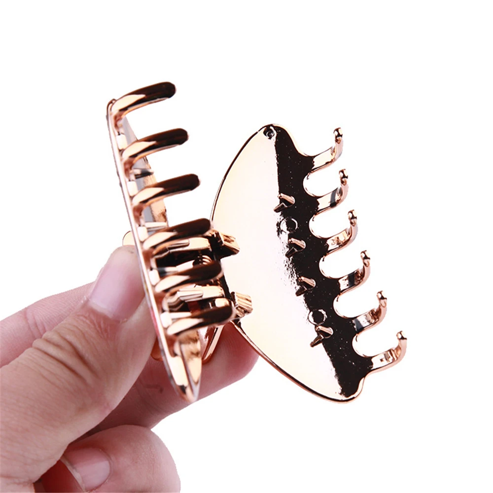 Заколка краб женская с бабочкой модный элегантный зажим для волос аксессуар на