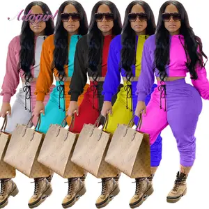 Женский спортивный костюм для фитнеса, комплект из двух предметов, укороченный топ с длинным рукавом, толстовка с капюшоном и штаны на шнурке, костюм для бега